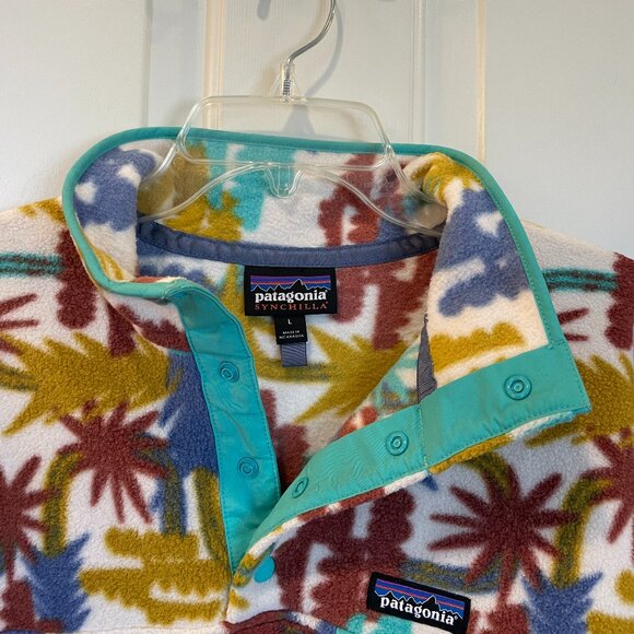 NEW Patagonia Lightweight Synchilla Snap-T Fleece Pullover Women's L Tree Print - Picture 6 of 13